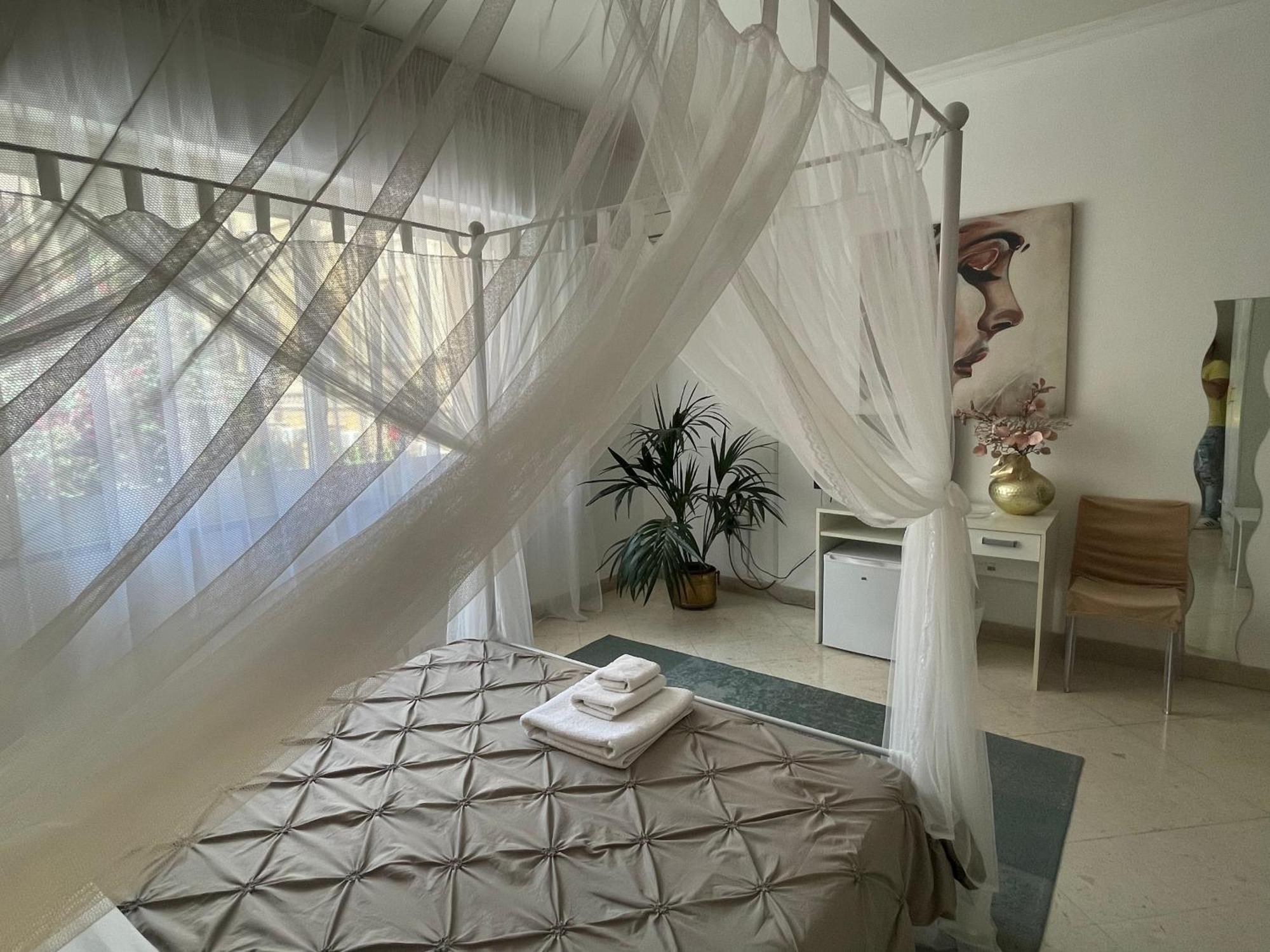 Al Politeama Rooms B&B Palermo Exteriér fotografie